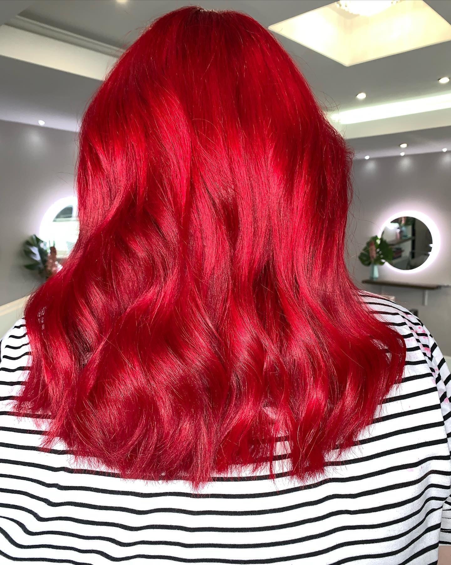 Vopsea directa semipermanenta Manic Panic Amplified - VAMPIRE RED 118ml